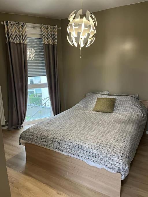 Grand Appt Proche Paris Parking Apartment Обервил Екстериор снимка